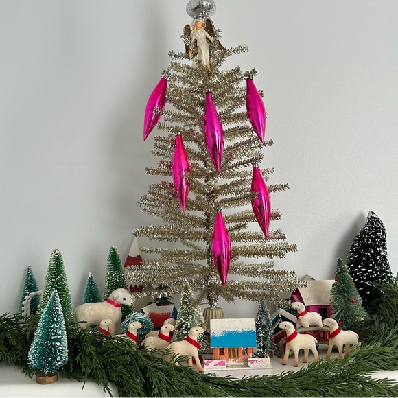 Pink Christmas Glass Ornaments Made in Poland - Picture 1 of 15